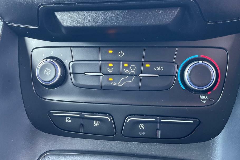 Ford Transit Connect Limited Blue #19