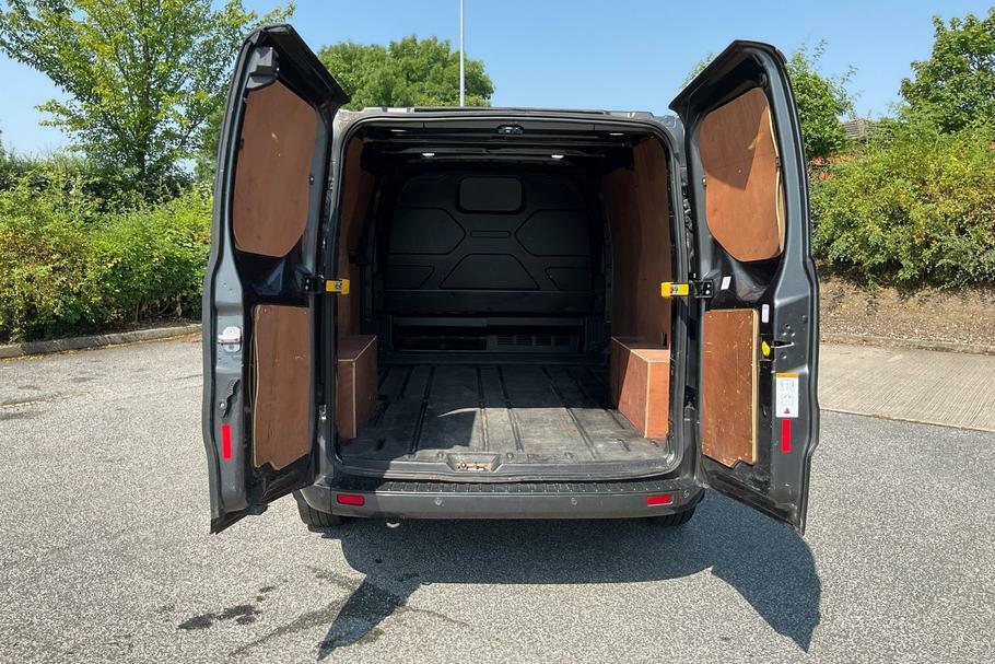 Ford Transit Custom 280 Limited L1 Swb Fwd 2.0 Ecoblue 130Ps Low Roof  #6
