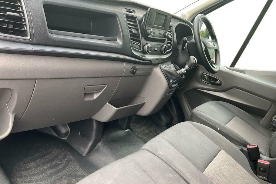Ford Transit Custom 350 Leader L4 Elwb Luton Rwd 2.0 Ecoblue 130Ps HV23UBH White #2