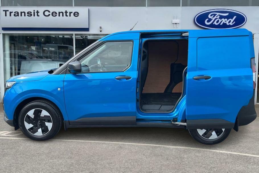 Ford Transit Courier Trend 100Kw 43Kwh Blue #5