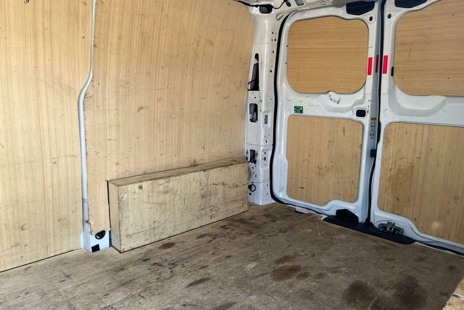 Ford Transit Custom 280 Leader L1 Swb Fwd 2.0 Ecoblue 110Ps BC24LRN White #4