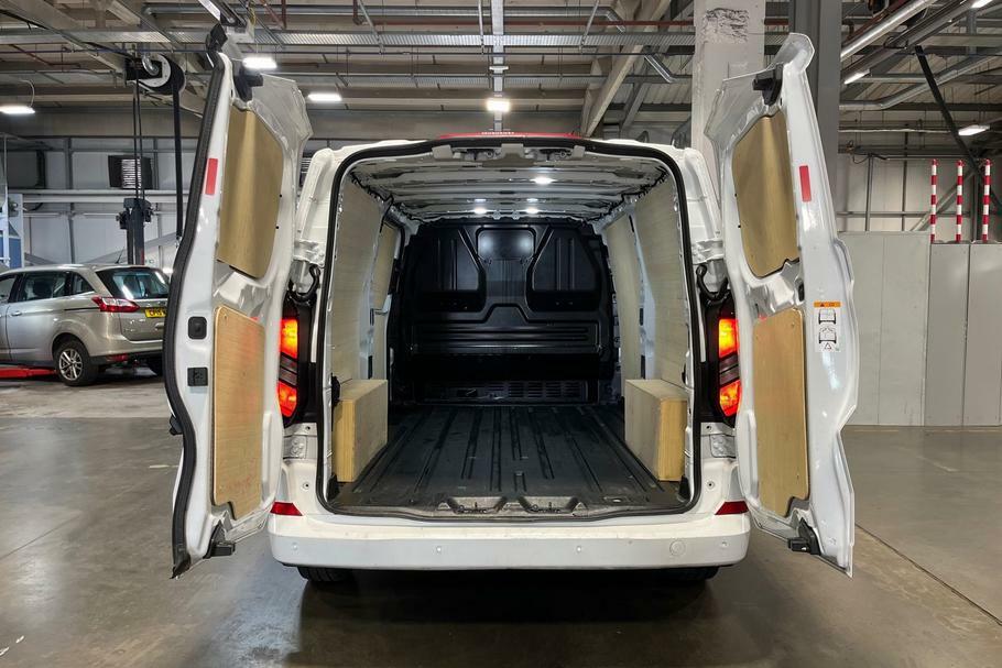 Ford Transit Custom 320 L2 Fwd 2.0 Ecoblue 136Ps H1 Limited White #6