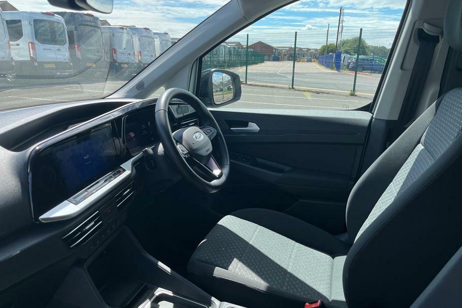Ford Transit Connect 250 Limited L2 Lwb 1.5 Ecoboost Phev 150Ps Silver #3