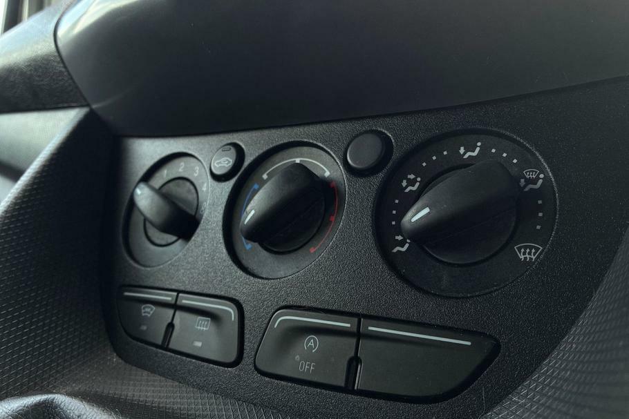 Ford Transit Connect Connect 1.5Tdci 200 L1 Swb Trend 99Bhp Euro6 Ulez Black #25