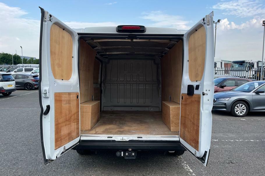 Fiat Ducato Multijet L2 Lwb 2.2 Multijet 140Ps Low Roof White #6