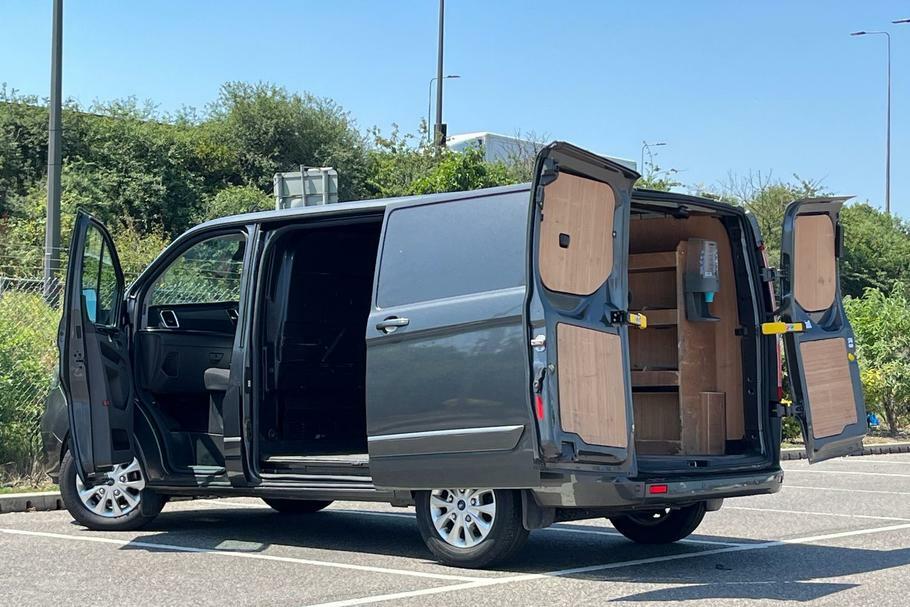 Ford Transit Custom Limited LO23BPK #6