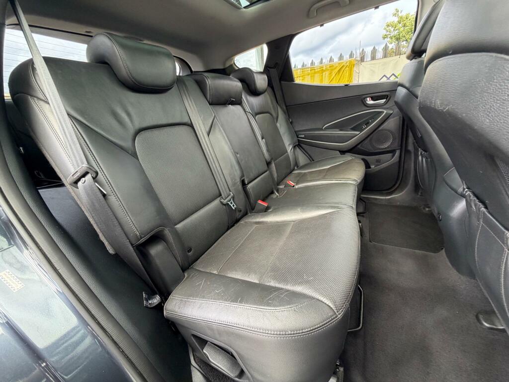 Hyundai Santa Fe 2.2 Crdi Premium Se 7 Seats Mega Spec White #30