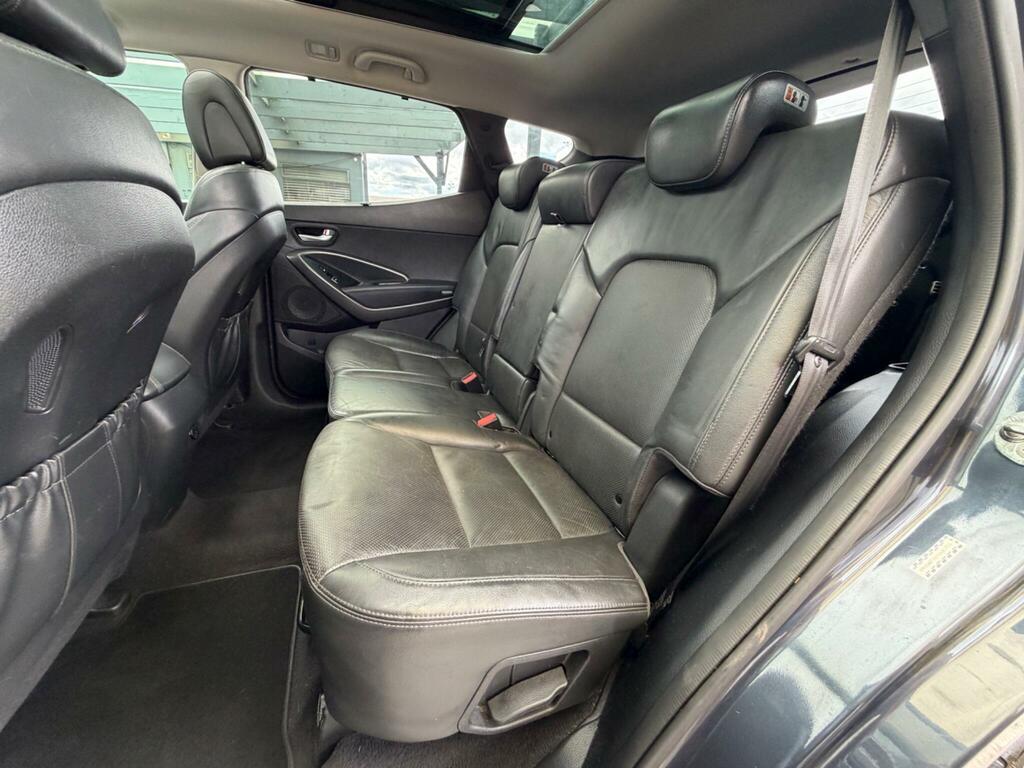 Hyundai Santa Fe 2.2 Crdi Premium Se 7 Seats Mega Spec White #75