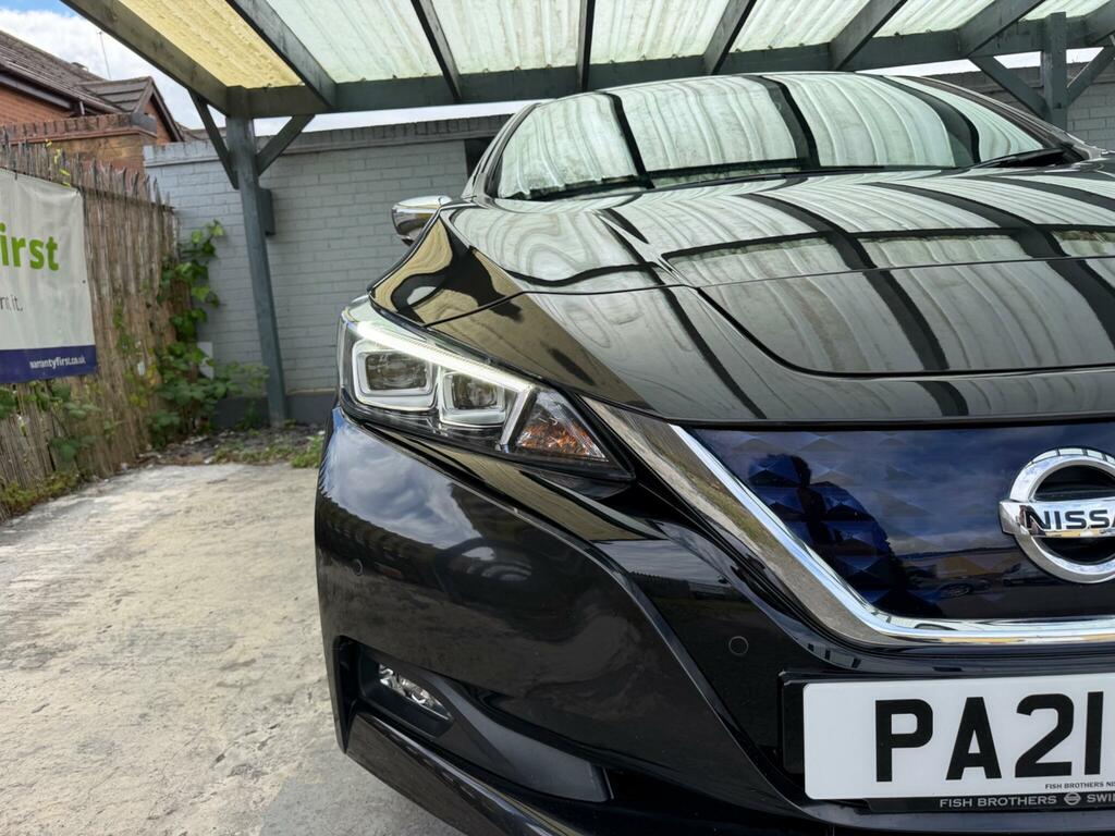 Nissan Leaf Tekna Black #6