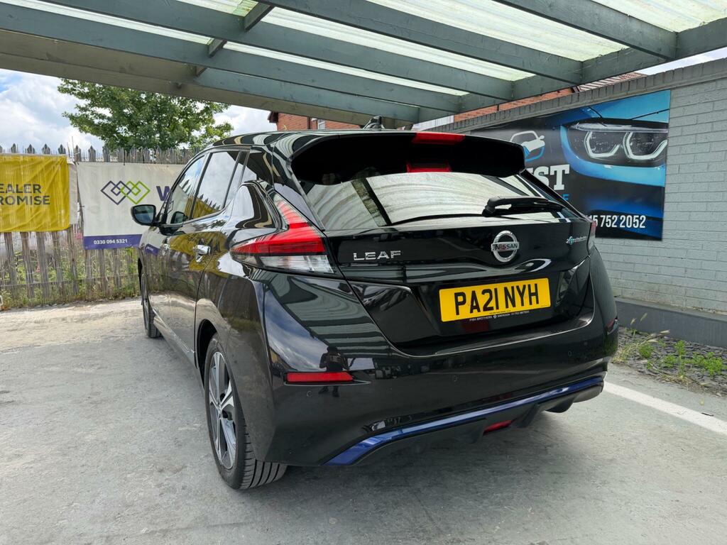 Nissan Leaf Tekna Black #5