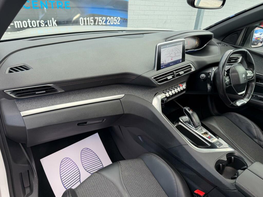 Peugeot 3008 Gt Line White #2