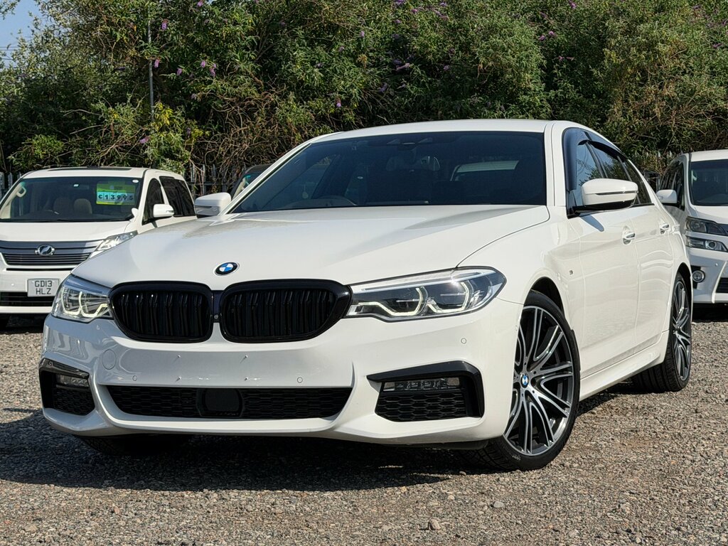 BMW 5 Series M Sport Japanese Import - 54 000 Miles - Full Bm White #4