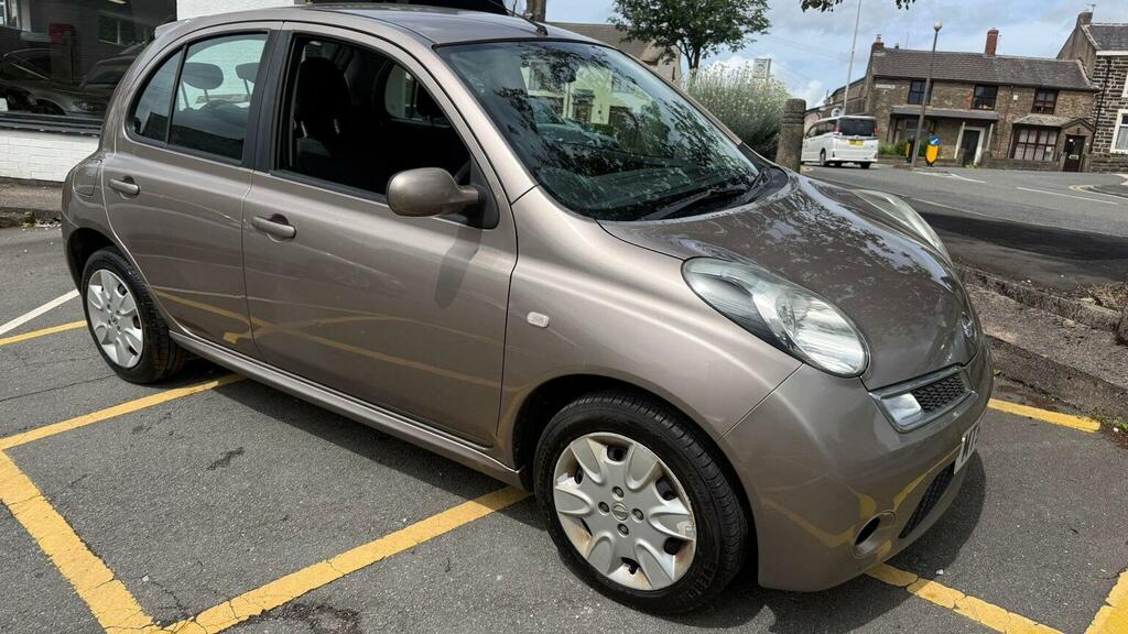 Nissan Micra 1.2 16V Acenta Beige
