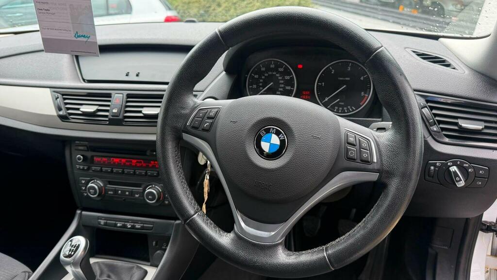 BMW X1 Sdrive 18D Xline Black #39