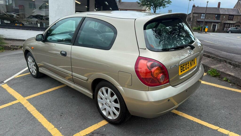 Nissan Almera 1.5 Pulse Blue #15