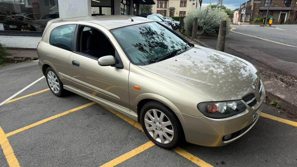 Nissan Almera 1.8 Sxe Gold #4
