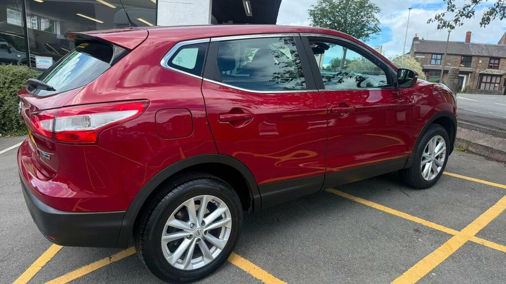 Nissan Qashqai Suv 1.5 Dci Acenta 2Wd Euro 5 Ss 201414 Red #3