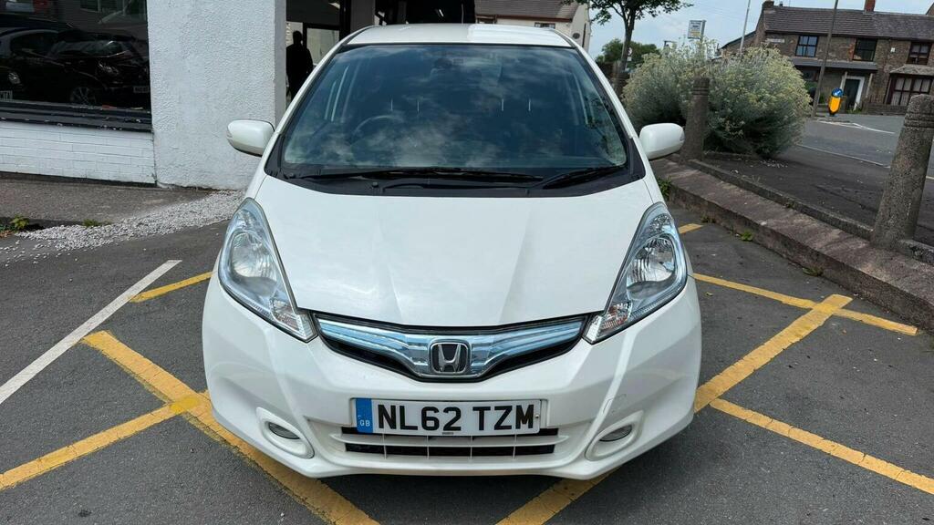 Honda Jazz 1.3H Ima Hs Cvt Euro 5 White #5