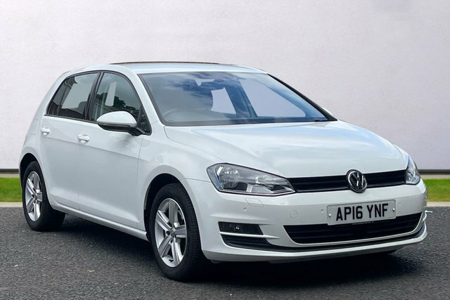 Volkswagen Golf Tsi Bluemotion Tech Match White