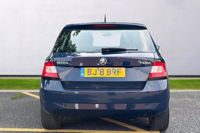 Skoda Fabia Tsi Se L Hatchback BJ18BRF Blue #6