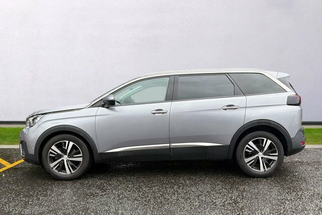Peugeot 5008 Puretech Allure Suv Grey #4