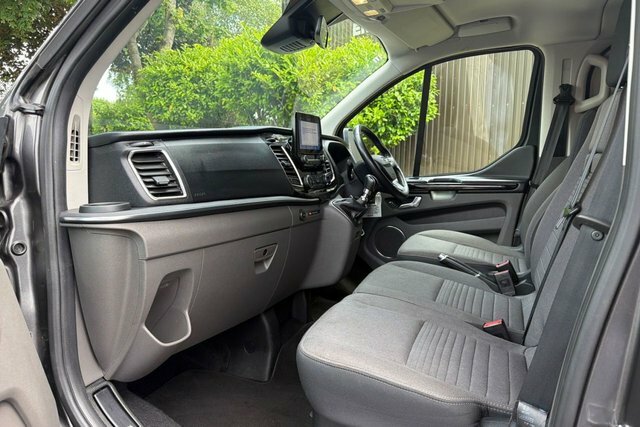 Ford Tourneo Custom Diesel Black #16