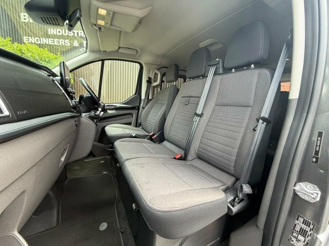 Ford Tourneo Custom Diesel Black #52