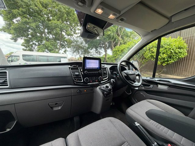Ford Tourneo Custom Diesel Black #42