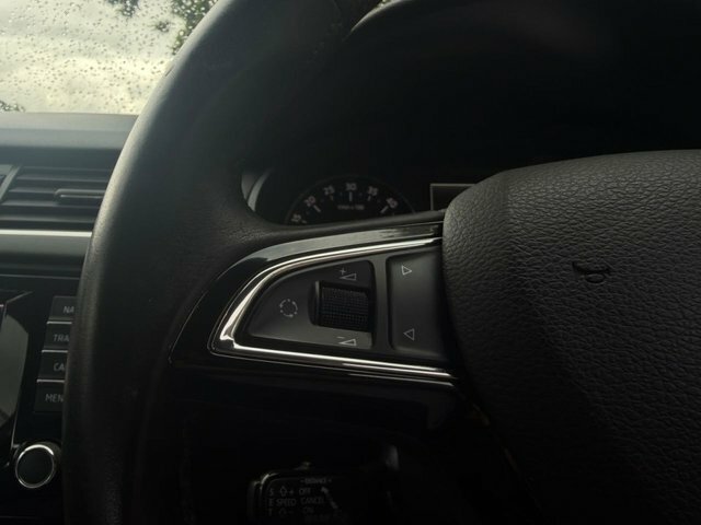 Skoda Octavia Elegance Black #41