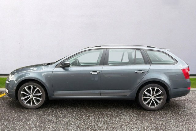 Skoda Octavia Tdi Elegance Estate Grey #5