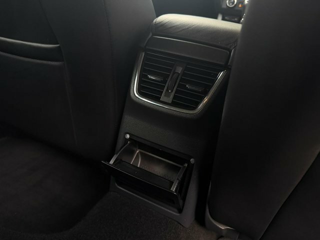 Skoda Octavia Elegance Black #51