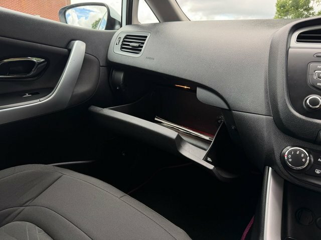 Kia Ceed 1.6 Crdi 2 Ecodynamics Hatchback Blue #23