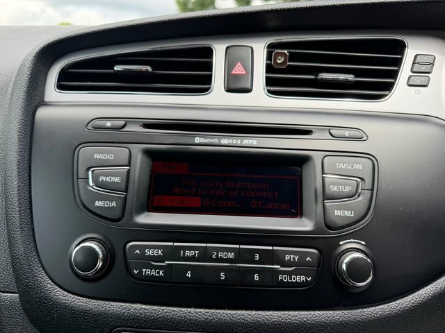 Kia Ceed 1.6 Crdi 2 Ecodynamics Hatchback Blue #24