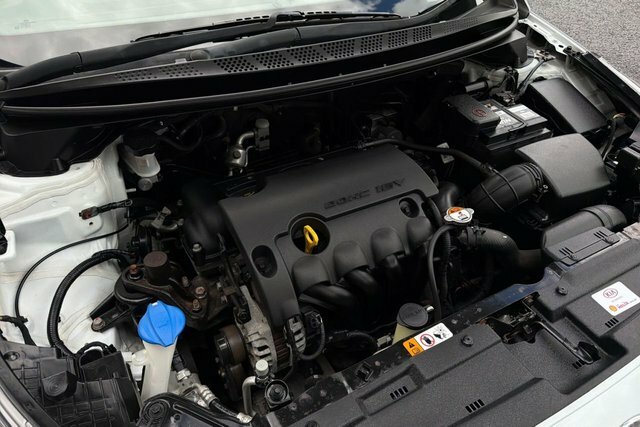 Kia Ceed 1.6 Crdi 2 Ecodynamics Hatchback Blue #17