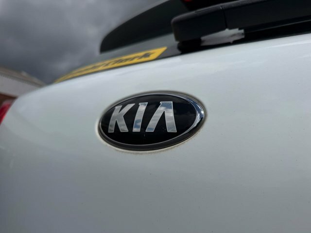 Kia Ceed 1.6 Crdi 2 Ecodynamics Hatchback Blue #44