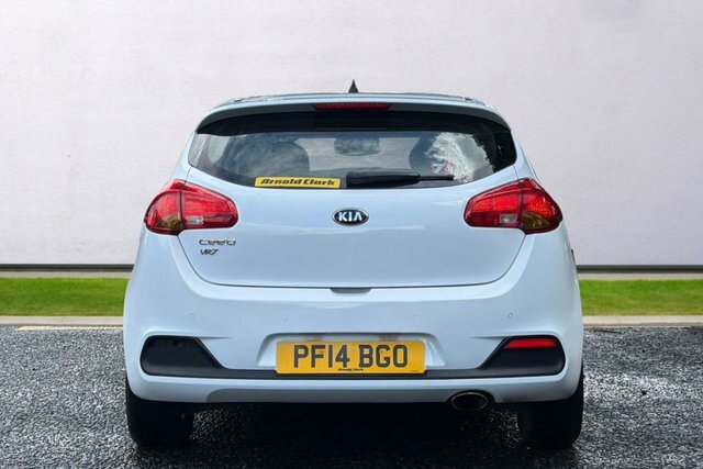 Kia Ceed Vr7 Hatchback White #6