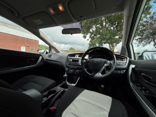 Kia Ceed 1.6 Crdi 2 Ecodynamics Hatchback Blue #37