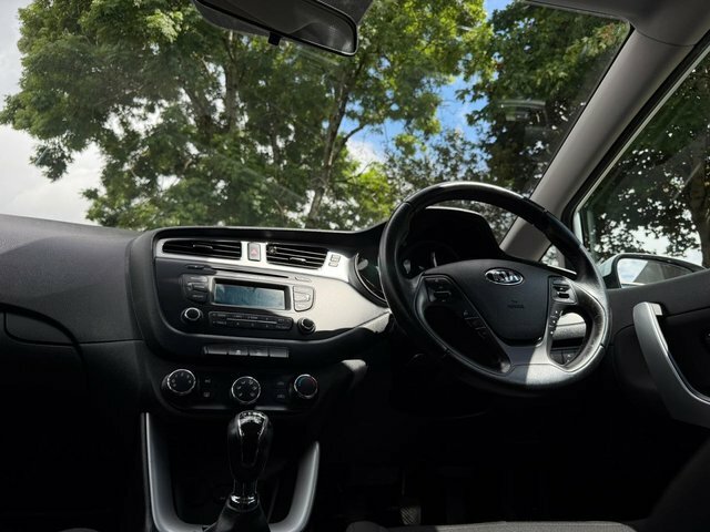 Kia Ceed 1.6 Crdi 2 Ecodynamics Hatchback Blue #34