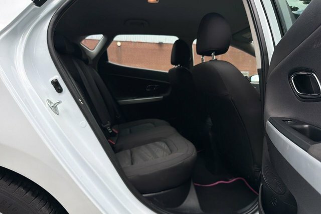 Kia Ceed 1.6 Crdi 2 Ecodynamics Hatchback Blue #13
