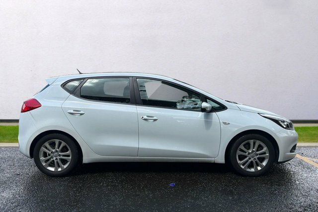 Kia Ceed 1.6 Crdi 2 Ecodynamics Hatchback Blue #8