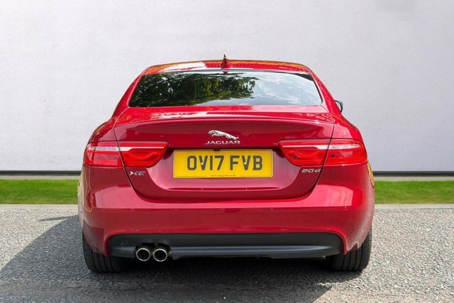 Jaguar XE R-sport Saloon Red #6