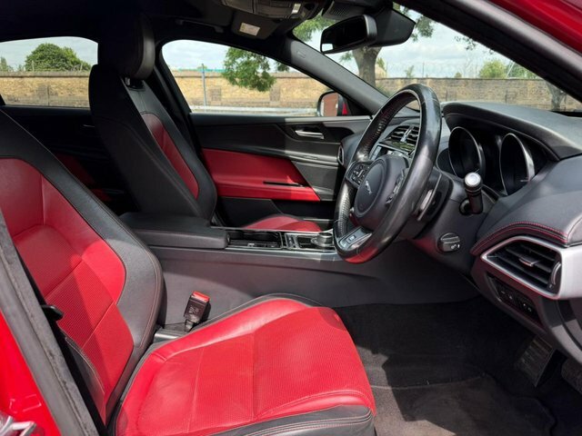 Jaguar XE R-sport Awd Blue #23