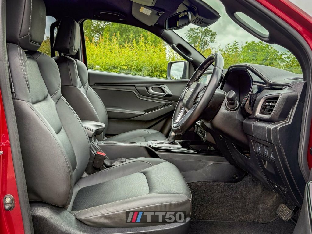Isuzu D-Max 1.9 Td Dl20 4Wd Euro 6 Ss 32,982 Car  #19