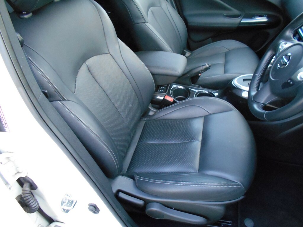 Nissan Juke Suv 1.6 Tekna 7702 Miles 201968 White #6