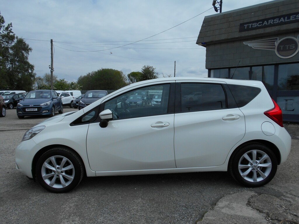 Nissan Note Hatchback 1.2 Dig-s Tekna 201717 White #3