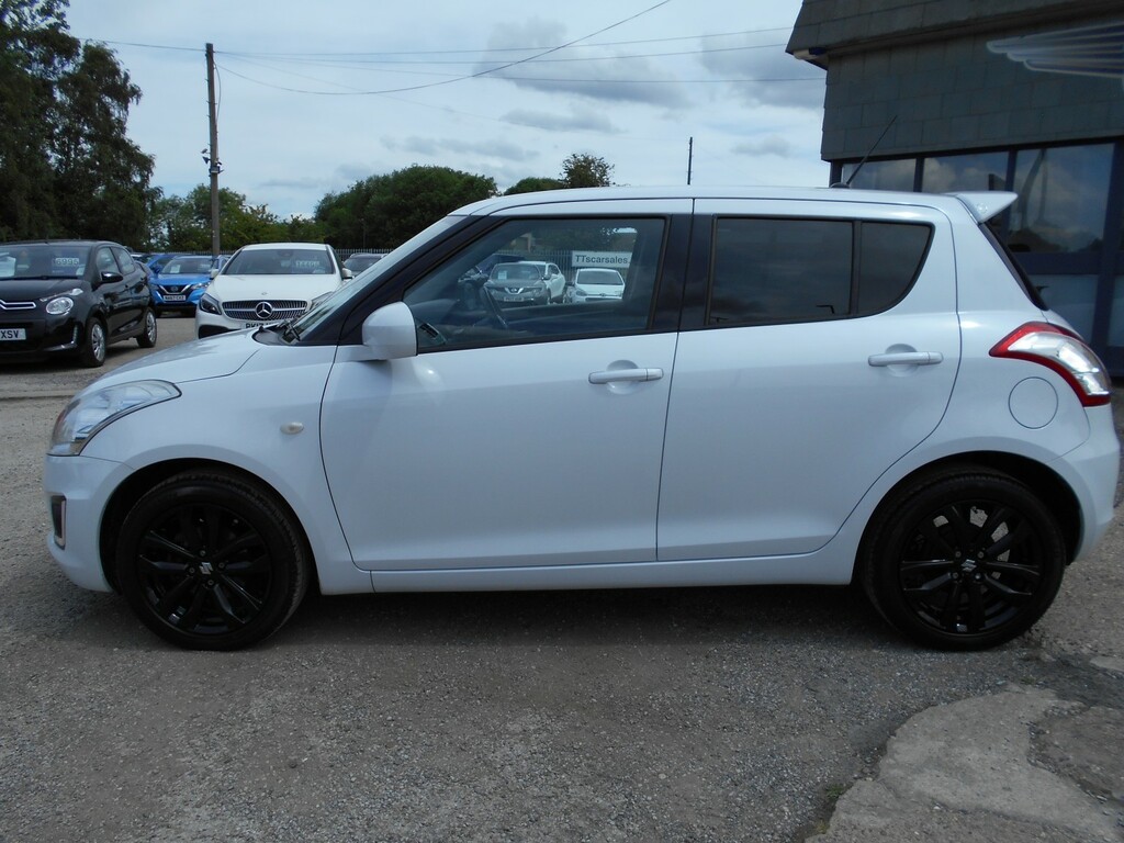 Suzuki Swift Hatchback 1.2 Sz-l 201717 DS17EKT White #3