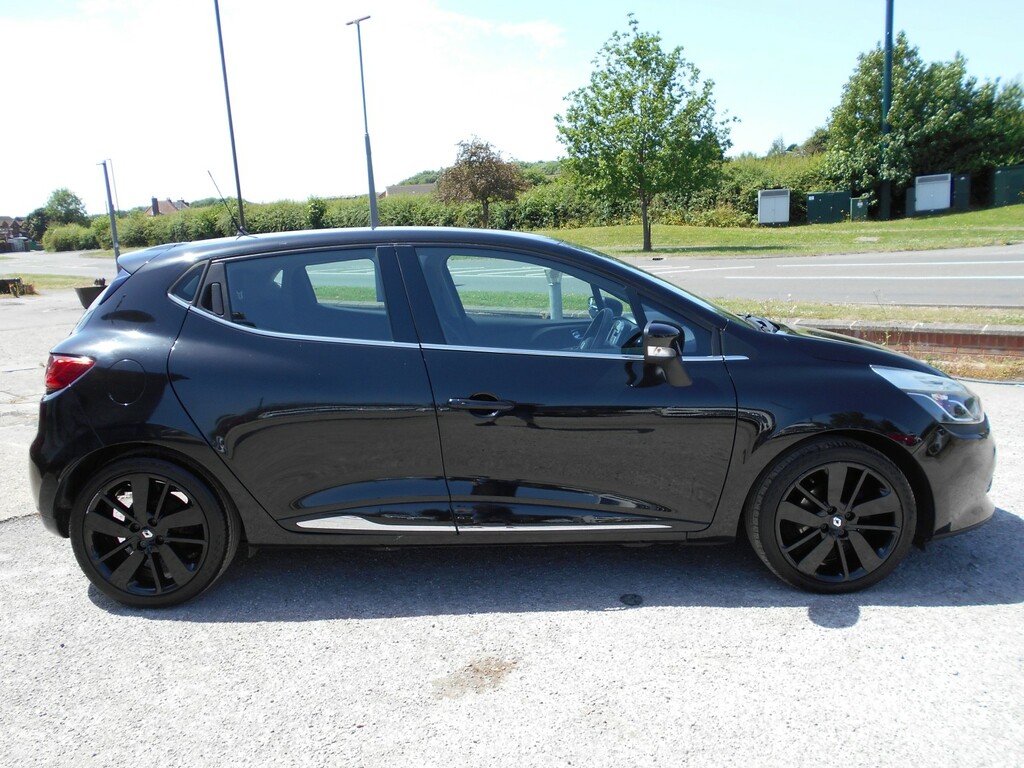 Renault Clio Hatchback 1.5 Dynamique S Nav Dci 90 201616 SD16NDC Black #4