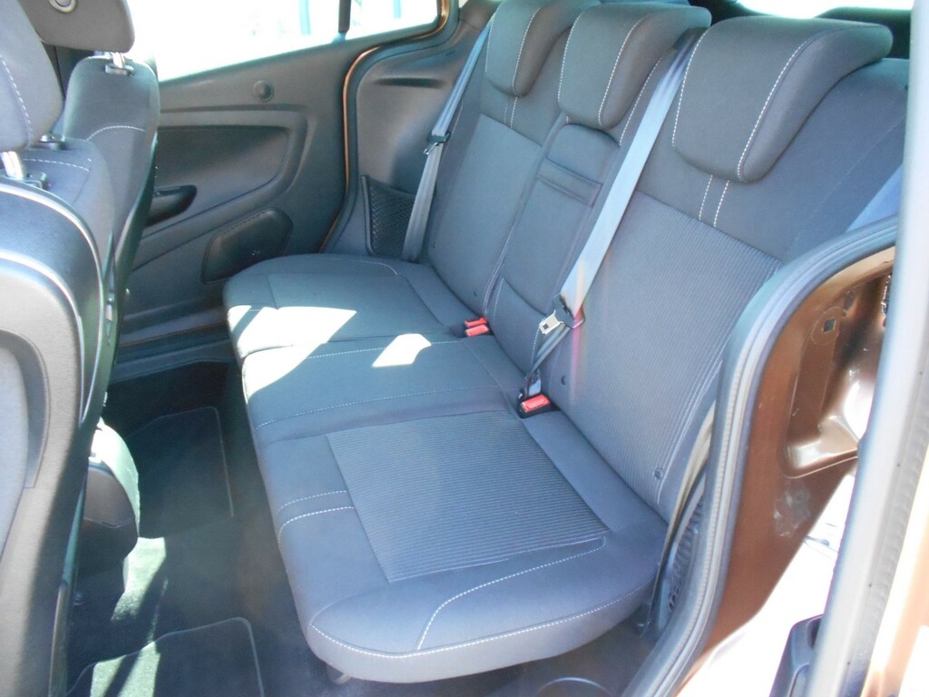 Ford B-Max 1.6 Titanium X Navigator Powershift Brown #16