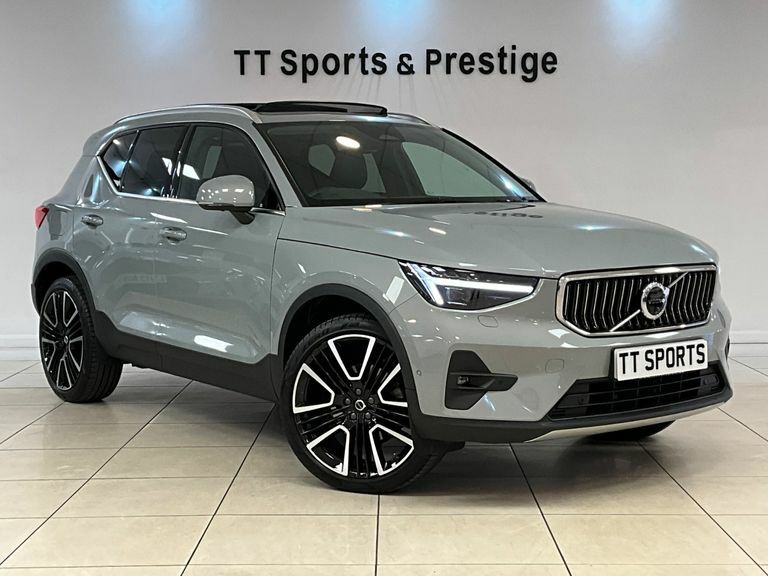 Volvo XC40 2.0 B4p Ultra Dark 21 Diamond Cut Alloy WF25FRV Grey #3