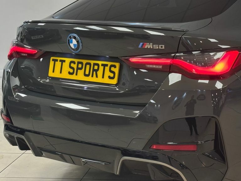 BMW i4 Edrive40 M Sport Blue #21